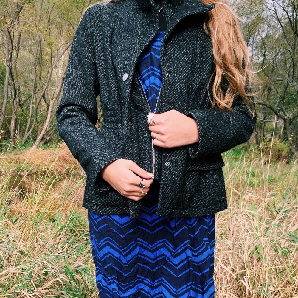 Warm | Classic | Nice